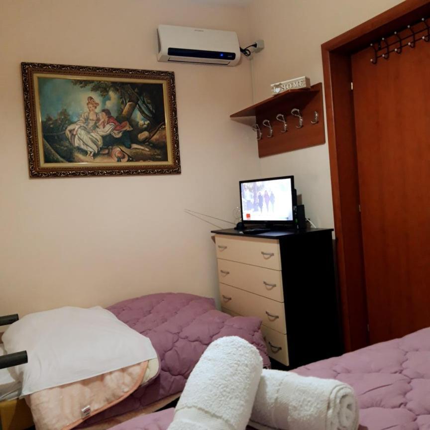 Teresa Rooms Тирана Екстер'єр фото